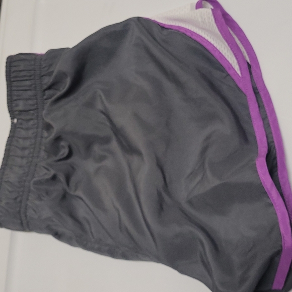 Runner shorts - Picture 5 of 6